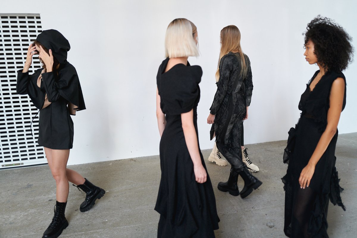Dahl Oversized Coat view 4