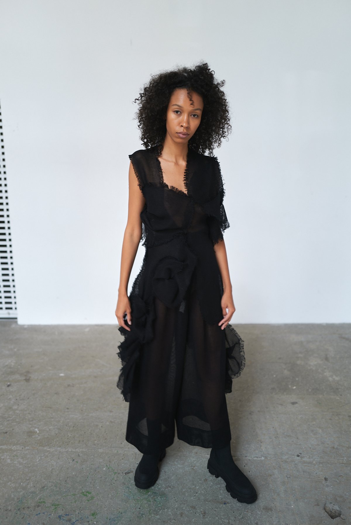 Dahl Wide Trousers view 8