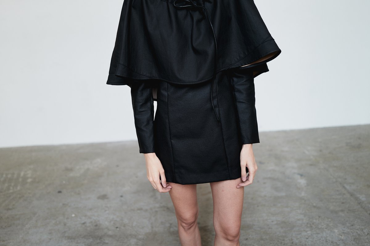 Dahl Hooded Cape view 7